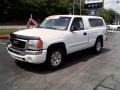 2005 Summit White GMC Sierra 1500 SLE Regular Cab 4x4  photo #1