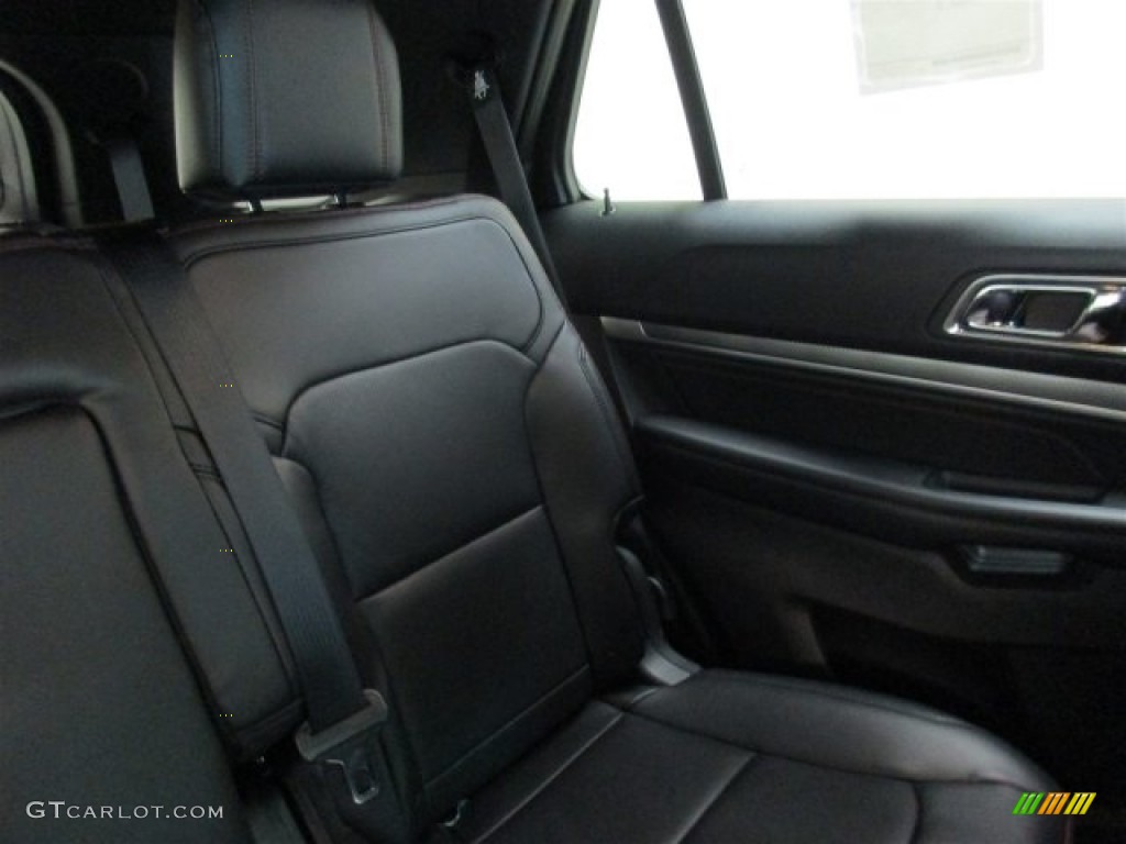 2016 Explorer Sport 4WD - Shadow Black / Ebony Black photo #19