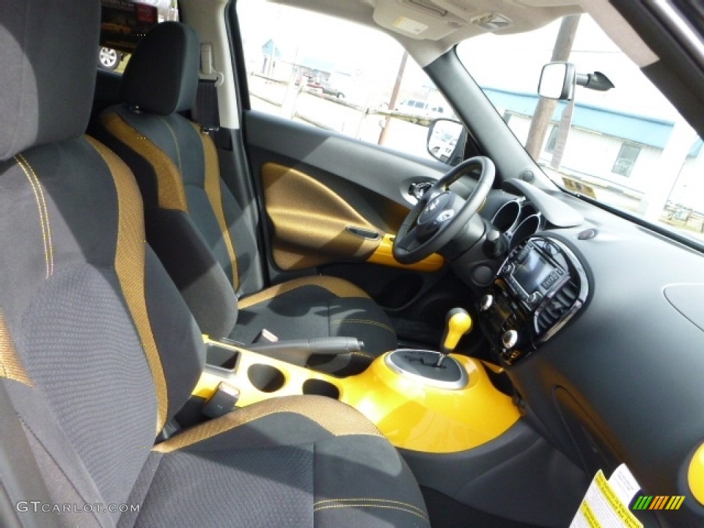 2016 Juke Stinger Edition AWD - Super Black / Stinger Edition Black/Yellow photo #3