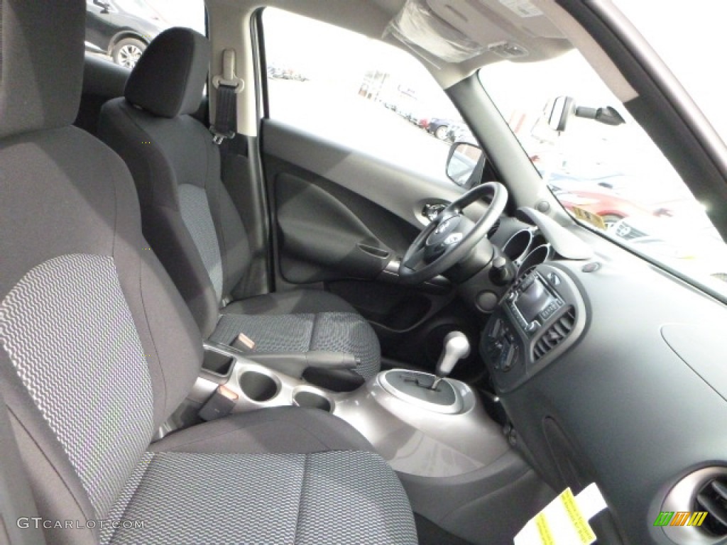 2016 Juke S AWD - Pearl White / Black/Silver photo #4