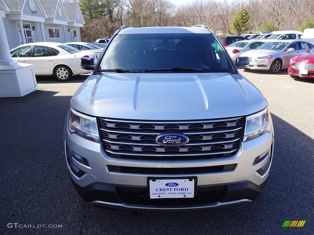 2016 Explorer XLT 4WD - Ingot Silver Metallic / Ebony Black photo #2
