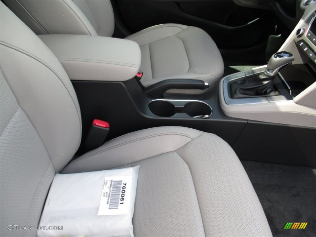 2017 Elantra Limited - Black / Gray photo #12