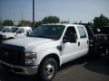 Oxford White - F350 Super Duty XL Chassis Commercial Photo No. 1