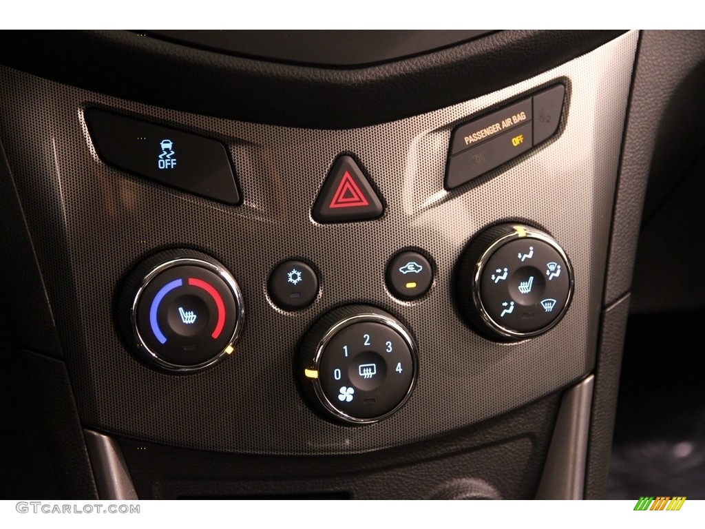 2015 Trax LTZ - Ruby Red Metallic / Jet Black photo #10