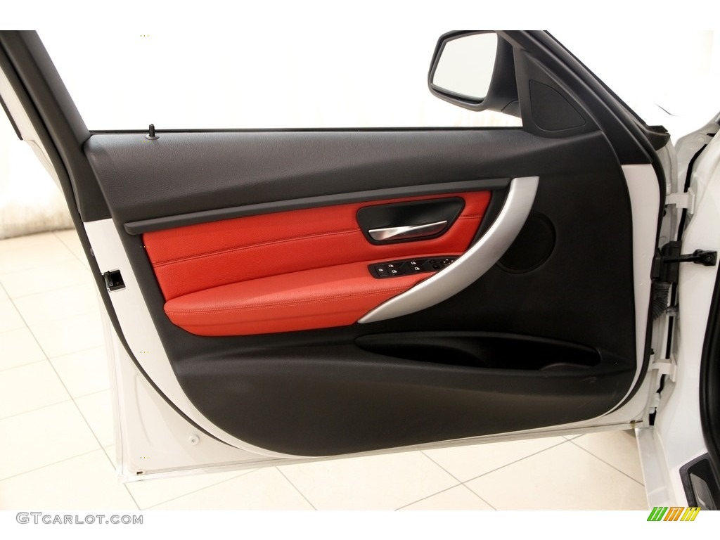 2013 BMW 3 Series 328i xDrive Sedan Coral Red/Black Door Panel Photo #111527766