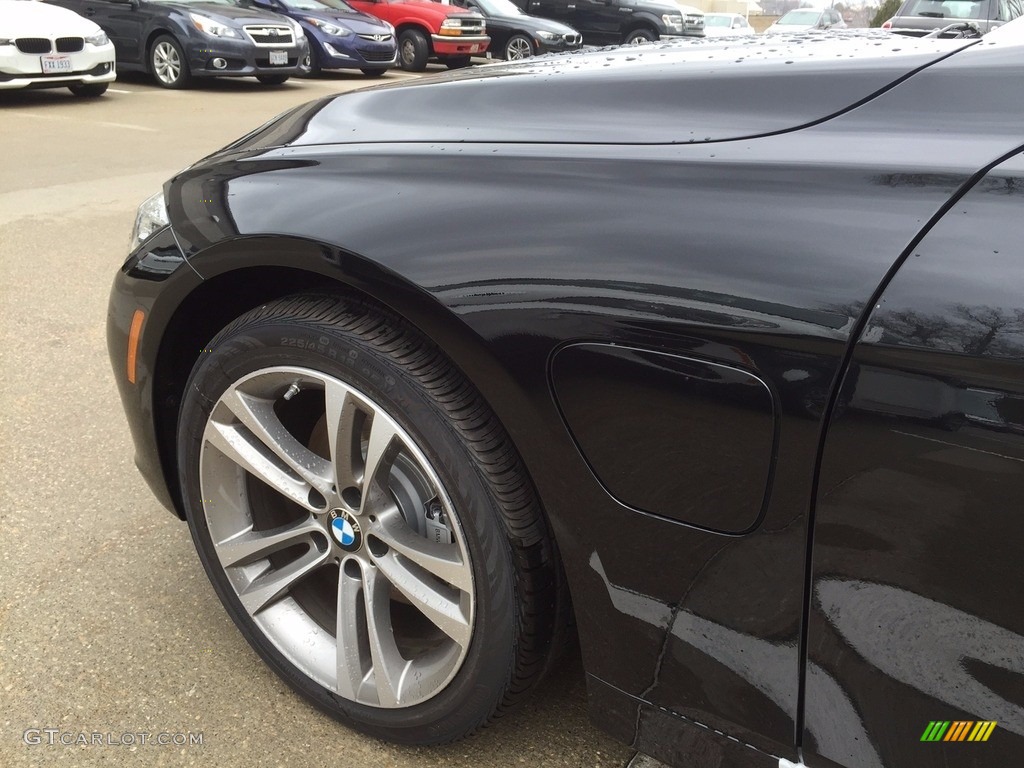 2016 BMW 3 Series 330e Sedan Wheel Photos