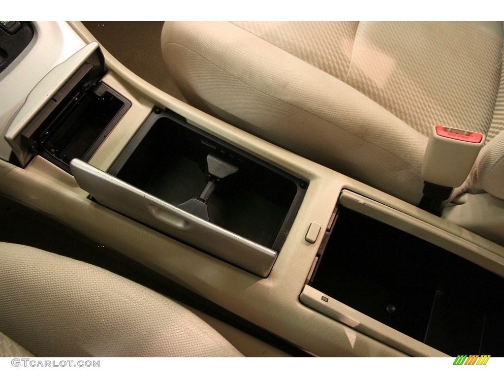 2006 Highlander V6 - Oasis Green Pearl / Ivory Beige photo #11