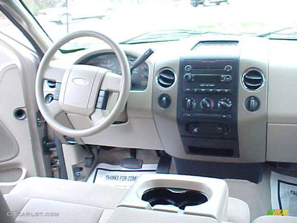 2006 F150 XLT SuperCrew 4x4 - Arizona Beige Metallic / Tan photo #12