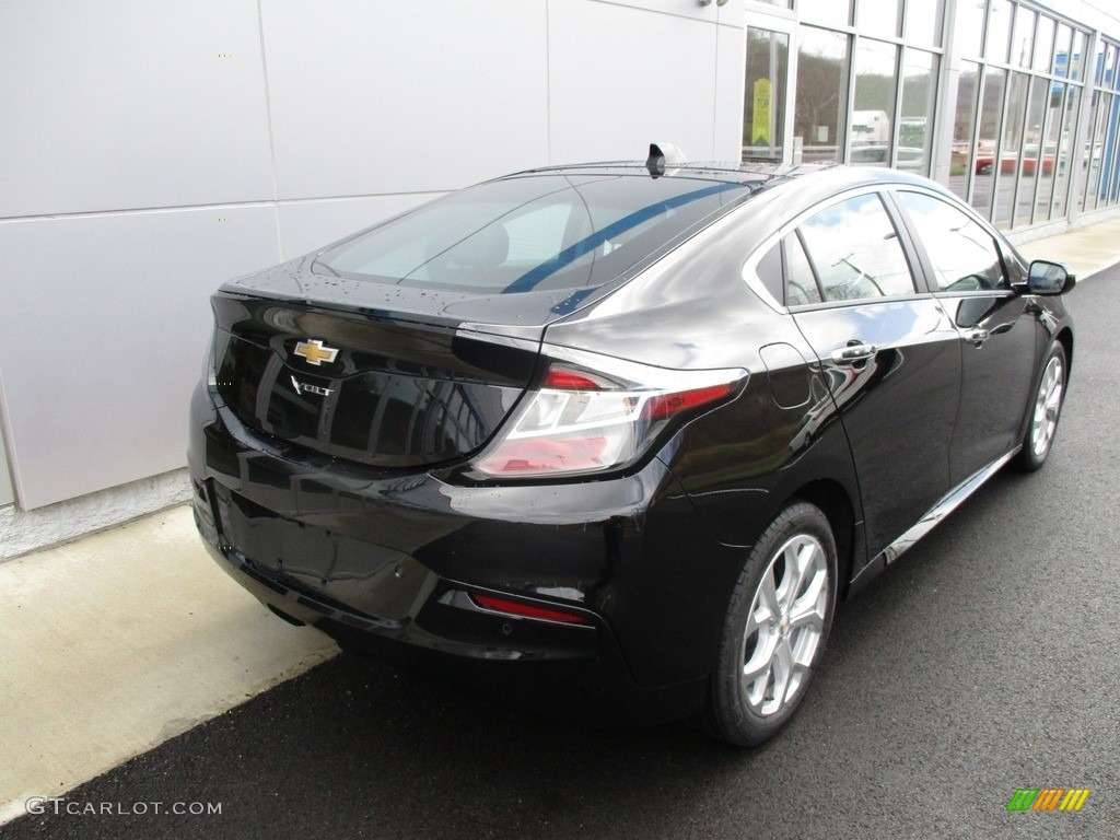 Mosaic Black Metallic 2017 Chevrolet Volt Premier Exterior Photo #111534984