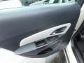 Champagne Silver Metallic - Cruze LS Photo No. 23