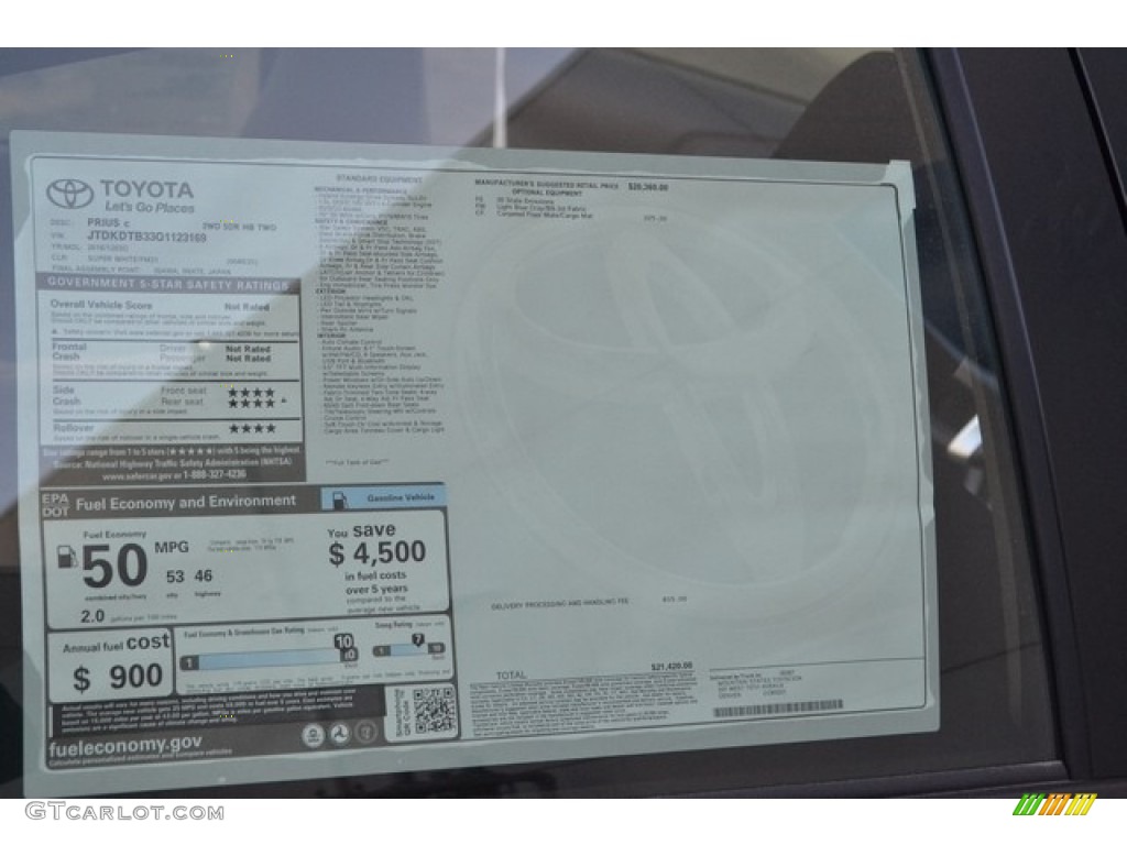 2016 Prius c Two - Super White / Black photo #10