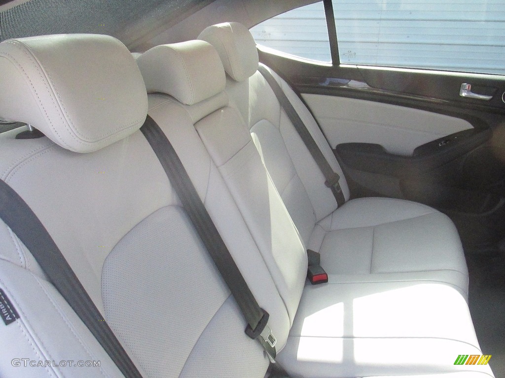 2014 Cadenza Premium - Aurora Black / White photo #25