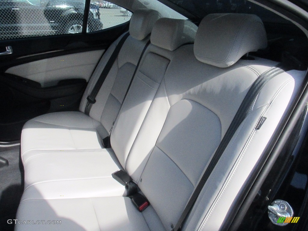 2014 Cadenza Premium - Aurora Black / White photo #27