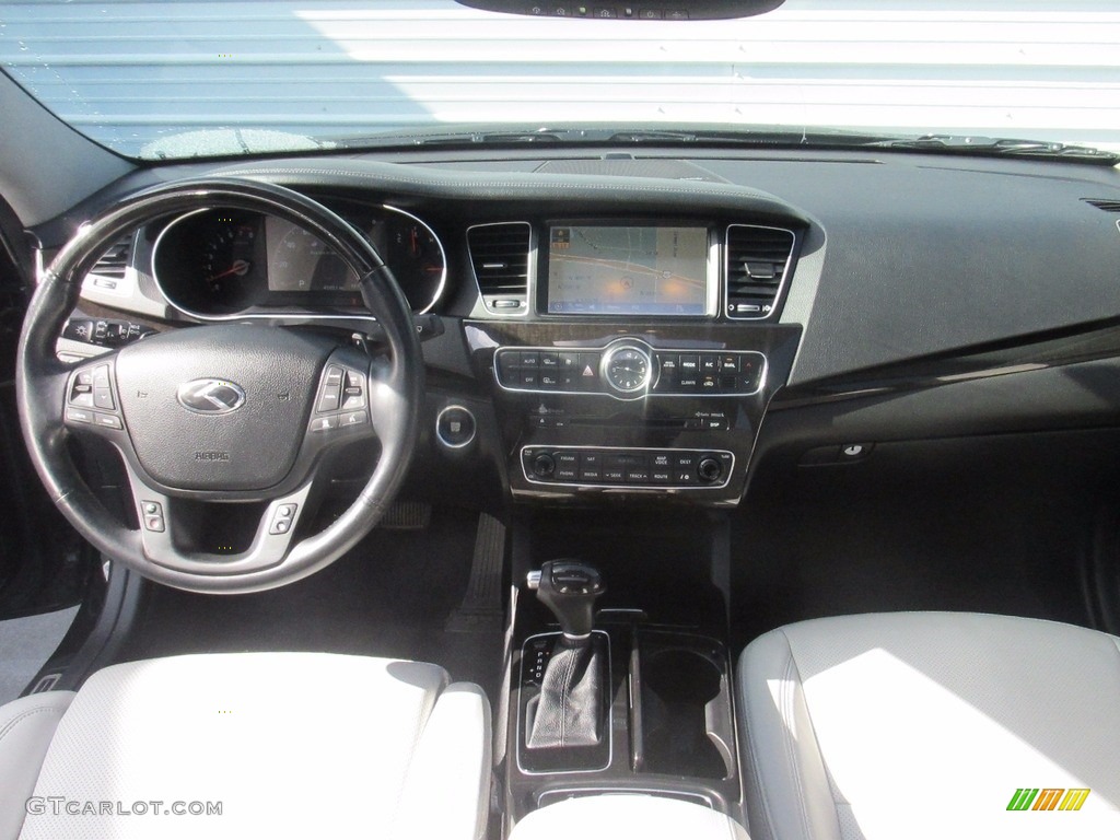 2014 Cadenza Premium - Aurora Black / White photo #37