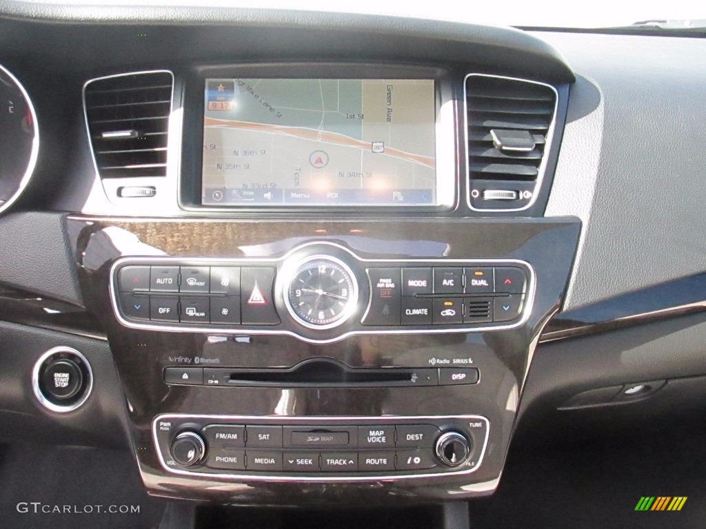 2014 Cadenza Premium - Aurora Black / White photo #39