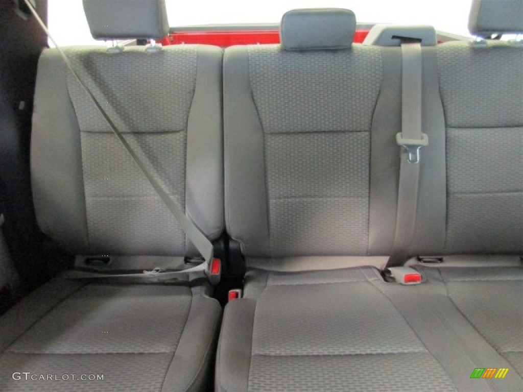 2016 F150 XLT SuperCrew - Ruby Red / Medium Earth Gray photo #18