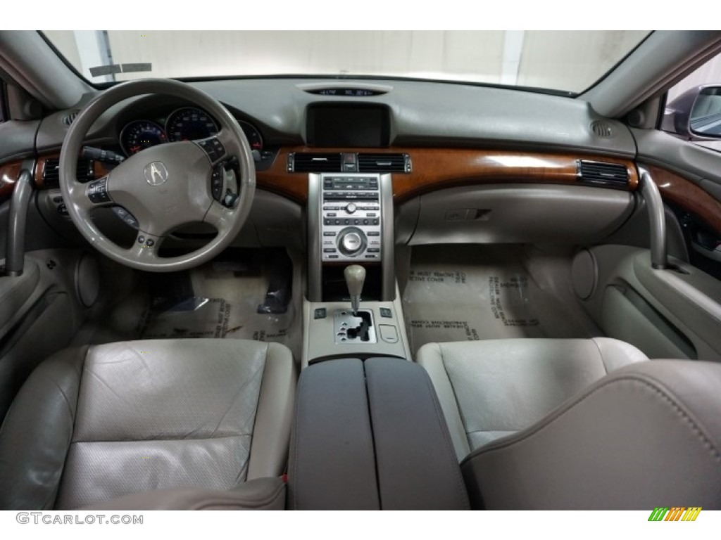 2006 RL 3.5 AWD Sedan - Lakeshore Silver Metallic / Ebony photo #27