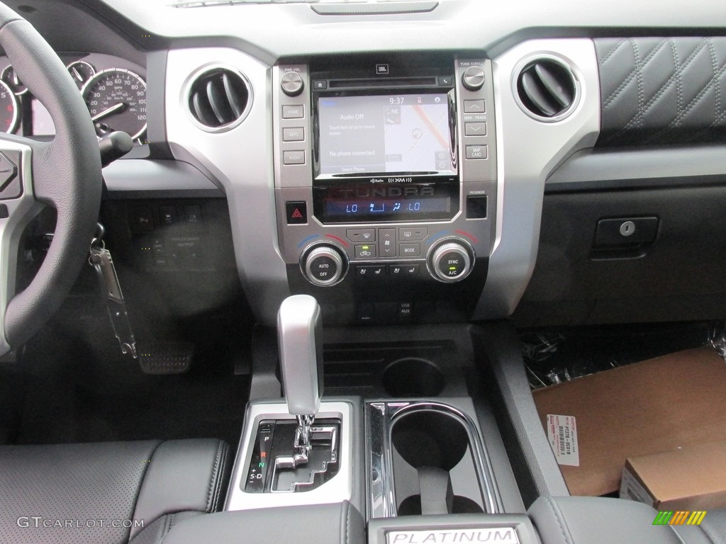 2016 Toyota Tundra Platinum CrewMax Controls Photo #111561553