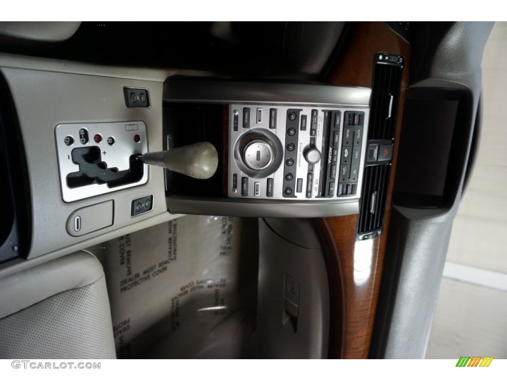 2006 RL 3.5 AWD Sedan - Lakeshore Silver Metallic / Ebony photo #41