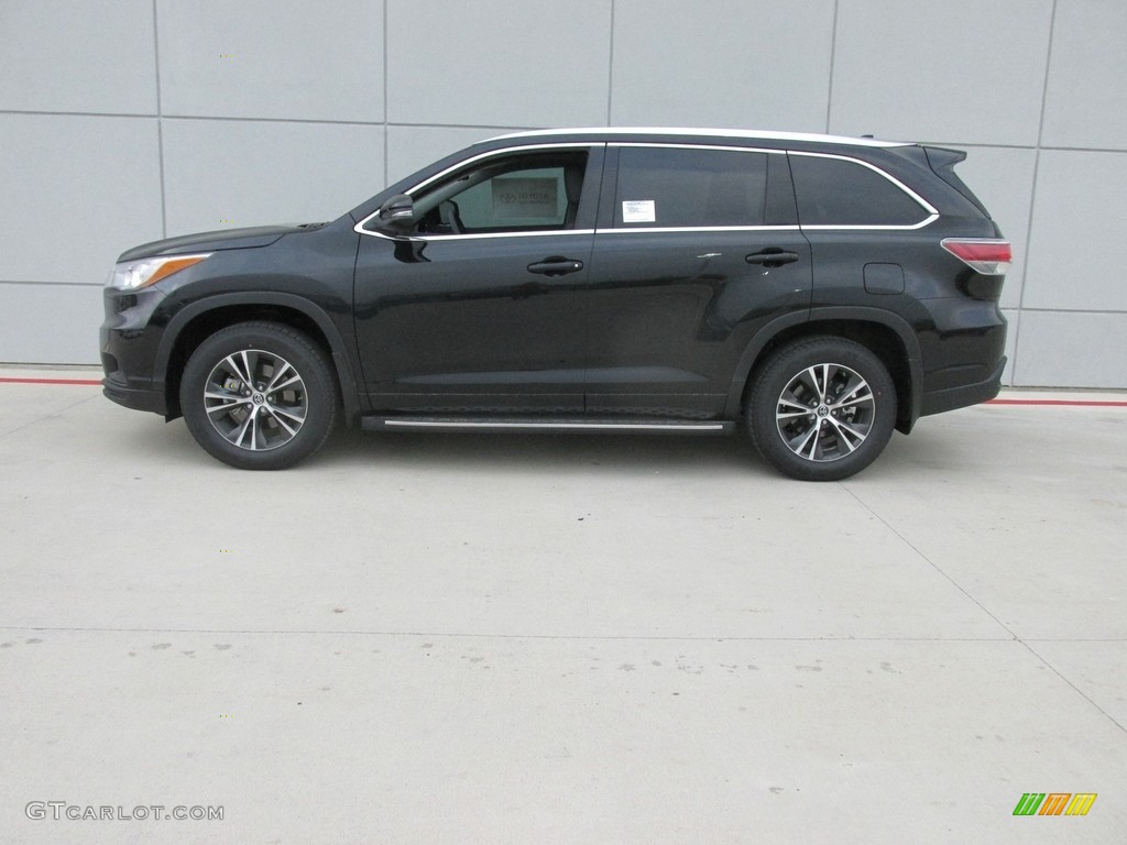 2016 Highlander XLE - Midnight Black Metallic / Black photo #6
