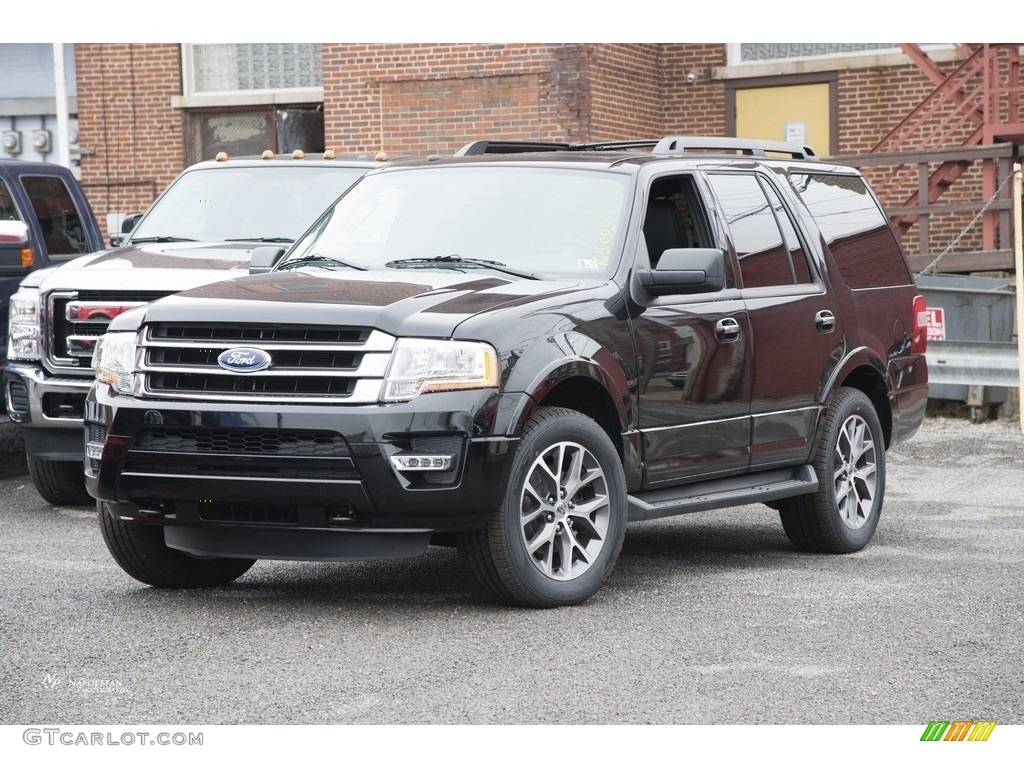 2016 Shadow Black Metallic Ford Expedition Xlt 4x4 111544132 Shadow Black Metallic Ford Expedition Xlt 4x4