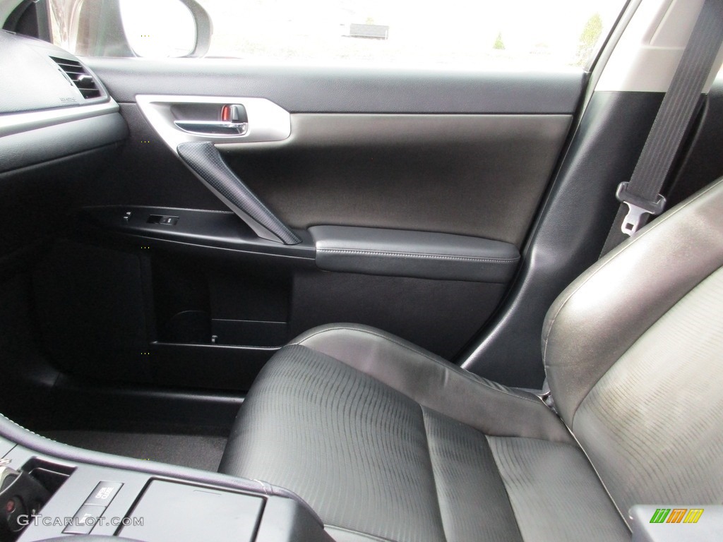 2011 CT 200h Hybrid Premium - Fire Agate Pearl / Black photo #16