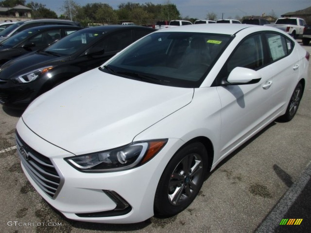 2017 Elantra SE - White / Beige photo #2
