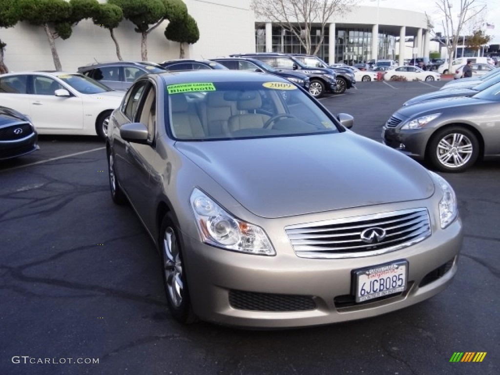 2009 G 37 Journey Sedan - Sahara Sandstone / Wheat photo #4