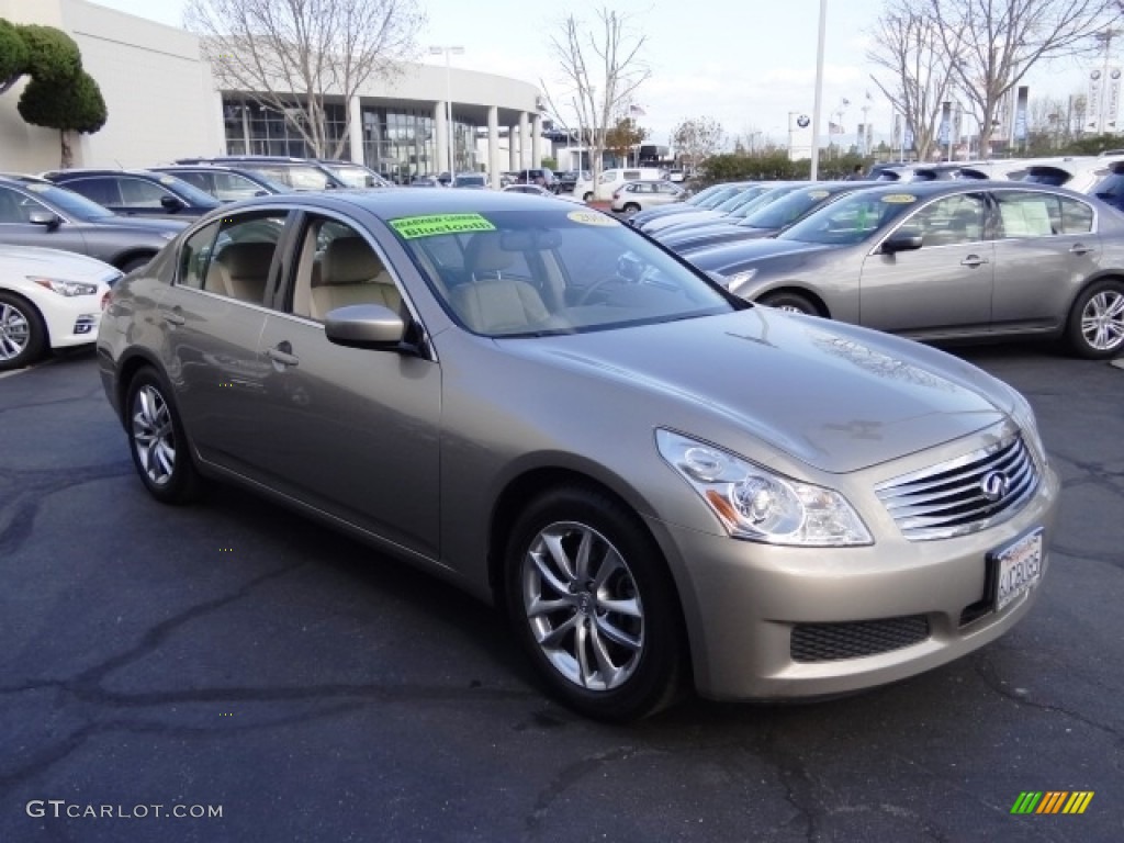 2009 G 37 Journey Sedan - Sahara Sandstone / Wheat photo #5