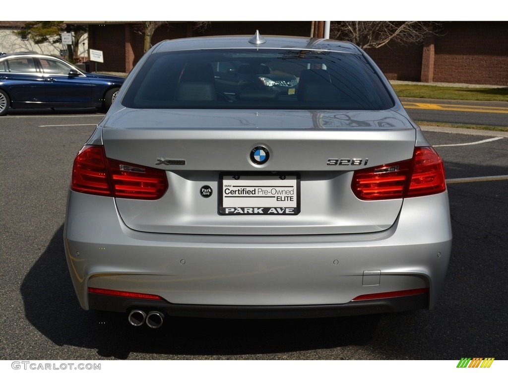 2015 3 Series 328i xDrive Sedan - Glacier Silver Metallic / Black photo #4