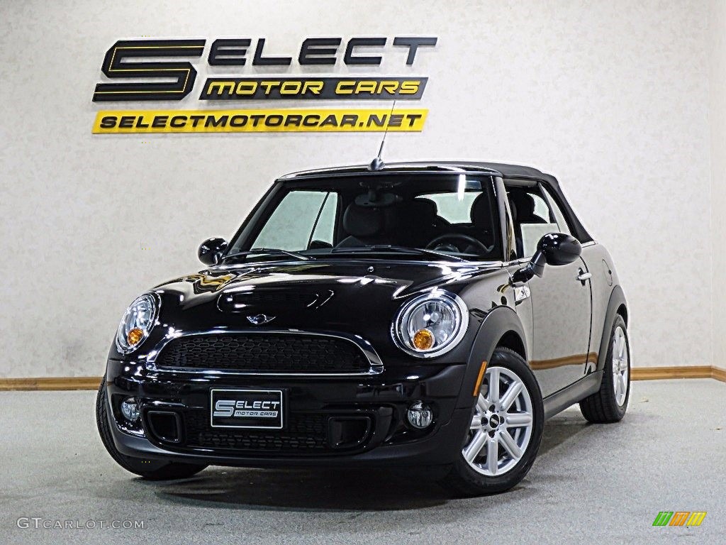 Midnight Black Metallic Mini Cooper
