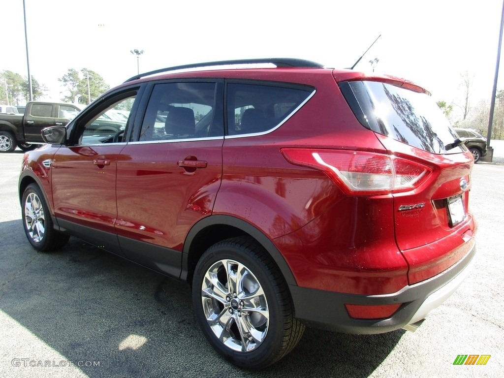 2016 Escape SE - Ruby Red Metallic / Medium Light Stone photo #6