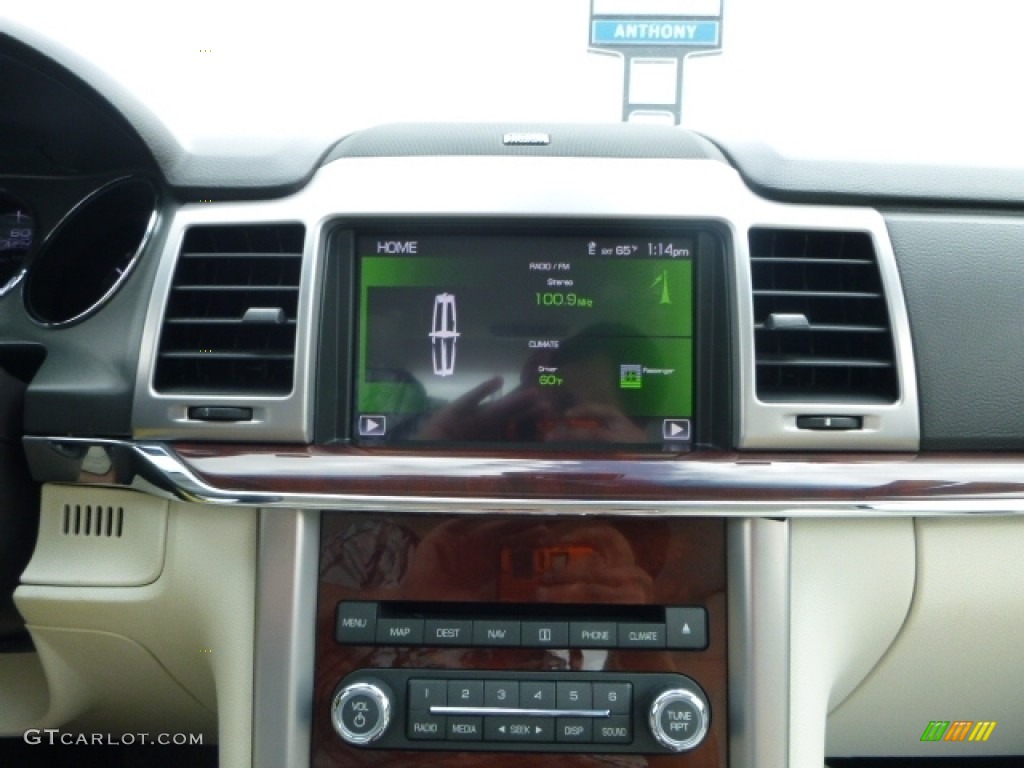 2011 MKZ AWD - Red Candy Metallic / Cashmere photo #18
