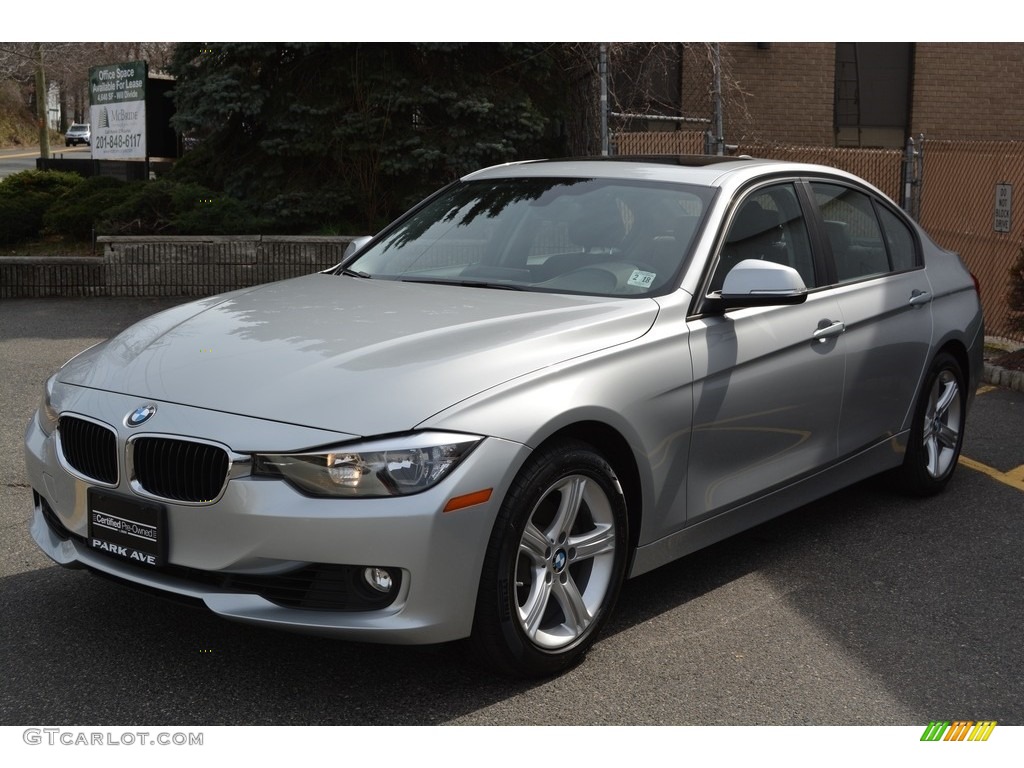 2013 3 Series 328i xDrive Sedan - Glacier Silver Metallic / Black photo #6