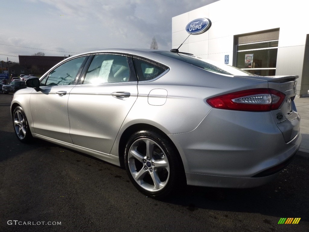 2016 Fusion S - Ingot Silver Metallic / Medium Earth Gray photo #8
