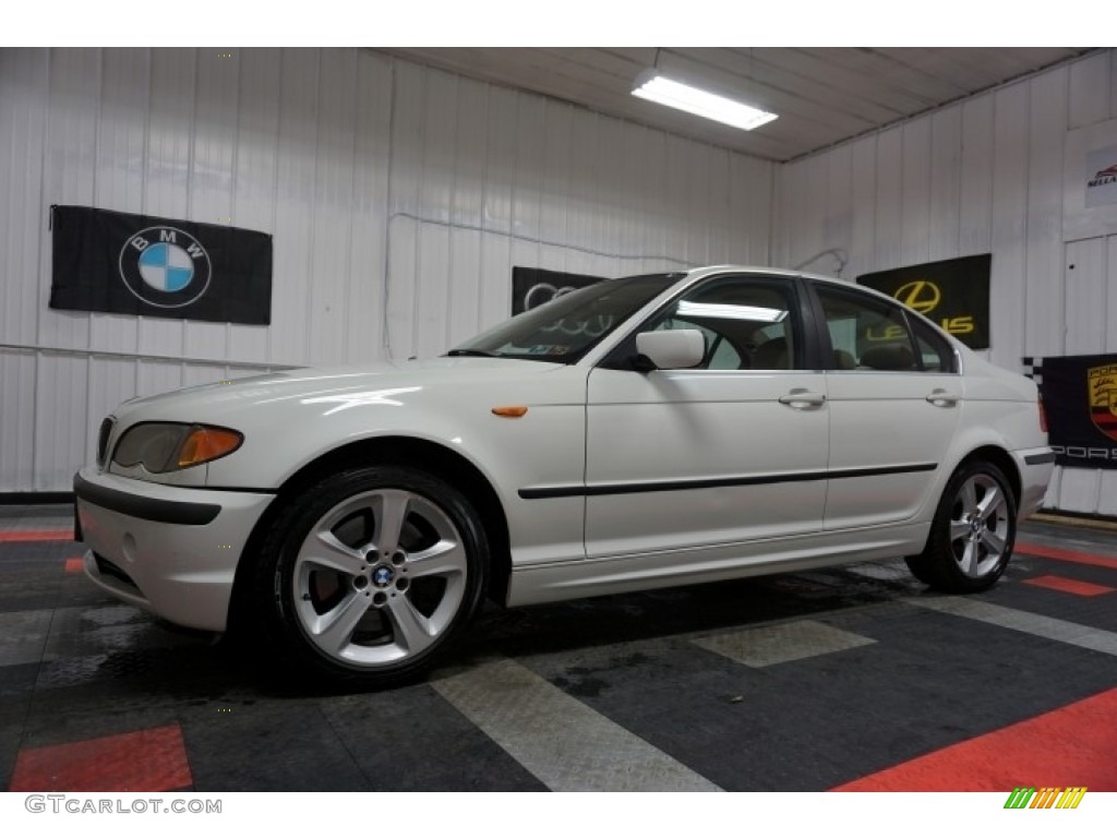 2004 3 Series 330xi Sedan - Alpine White / Black photo #2