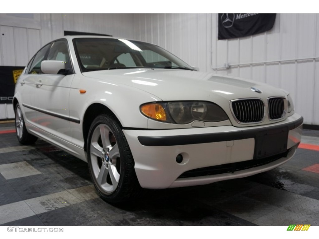 2004 3 Series 330xi Sedan - Alpine White / Black photo #5