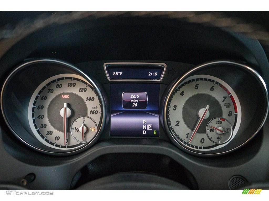 2016 GLA 250 - Cirrus White / Black photo #7