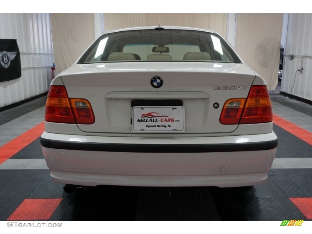 2004 3 Series 330xi Sedan - Alpine White / Black photo #72