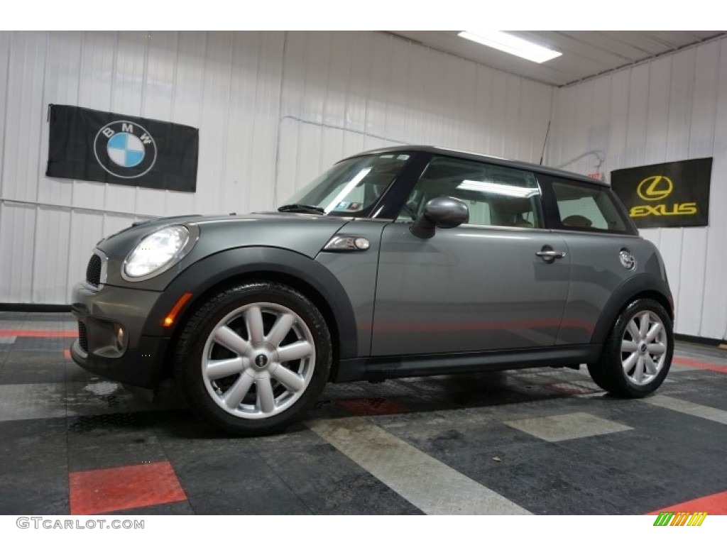 2007 Cooper S Hardtop - Dark Silver Metallic / Gravity Tuscan Beige photo #2