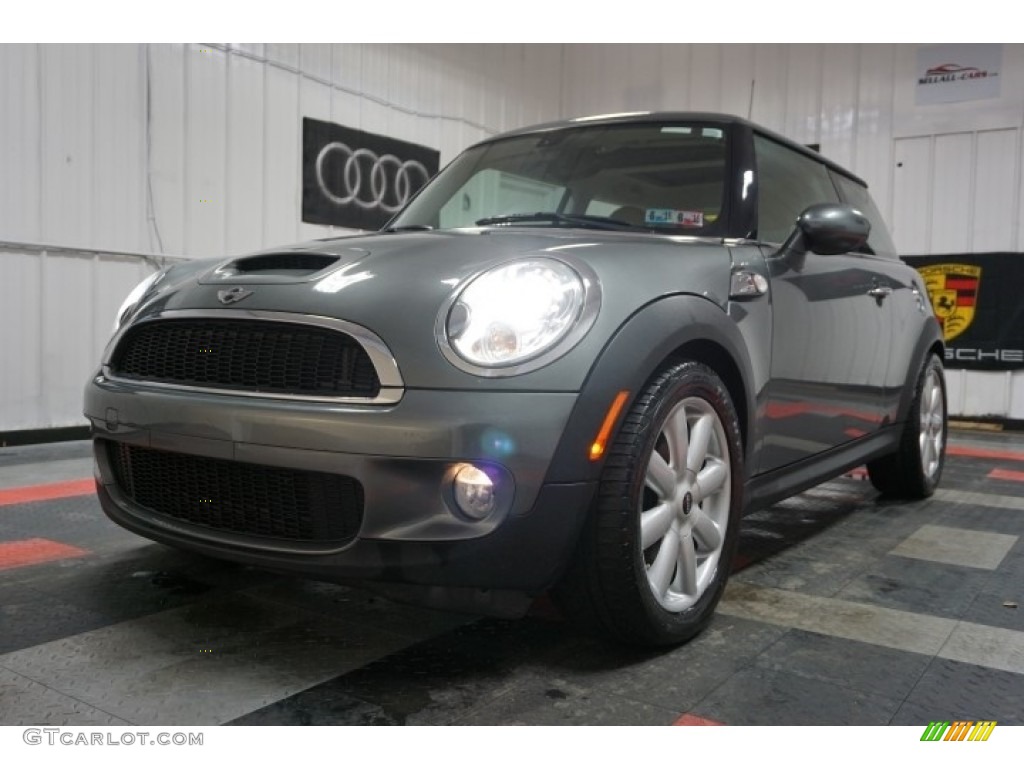 2007 Cooper S Hardtop - Dark Silver Metallic / Gravity Tuscan Beige photo #3