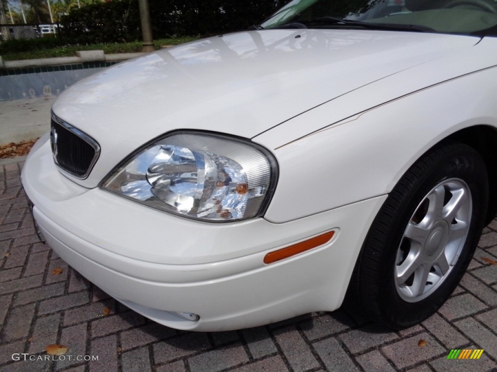 2003 Sable LS Premium Sedan - Vibrant White / Medium Parchment photo #17