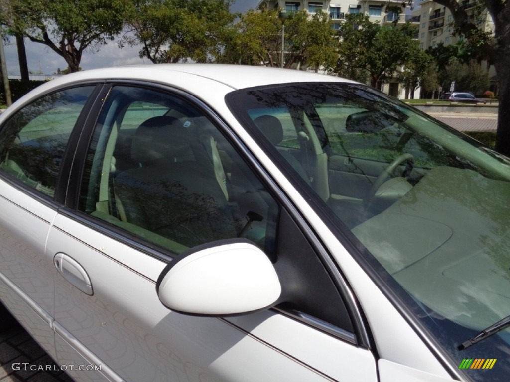 2003 Sable LS Premium Sedan - Vibrant White / Medium Parchment photo #27