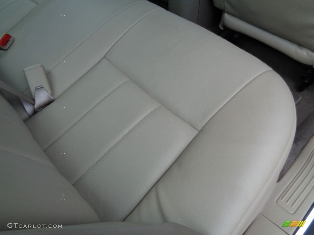 2003 Sable LS Premium Sedan - Vibrant White / Medium Parchment photo #73