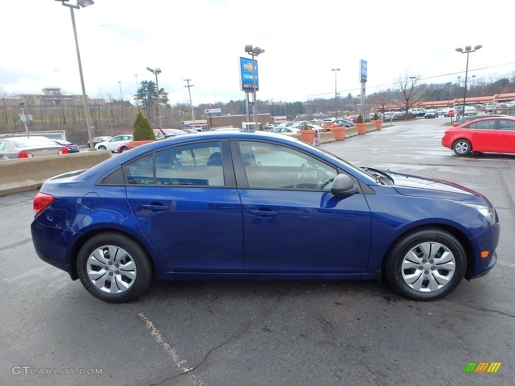 2013 Cruze LS - Blue Topaz Metallic / Jet Black/Medium Titanium photo #9