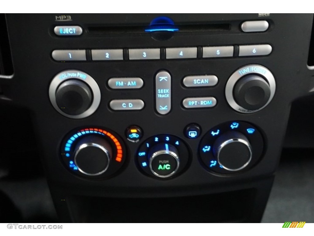 2006 Endeavor LS AWD - Titanium Gray Pearl / Charcoal photo #37