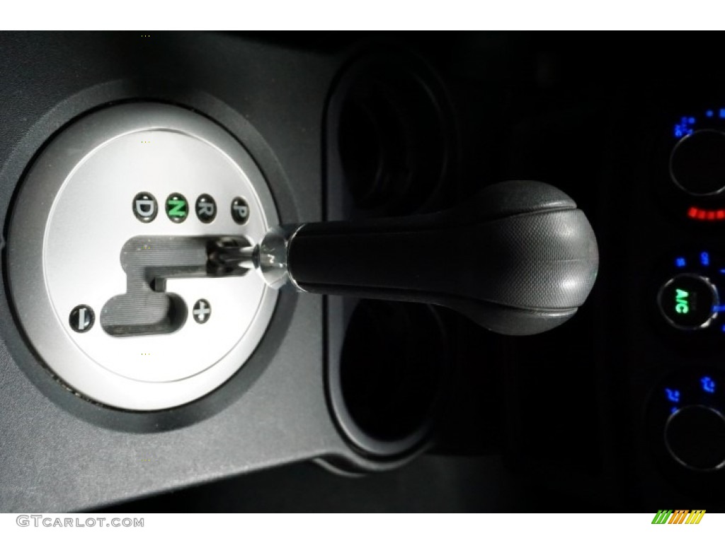 2006 Endeavor LS AWD - Titanium Gray Pearl / Charcoal photo #38
