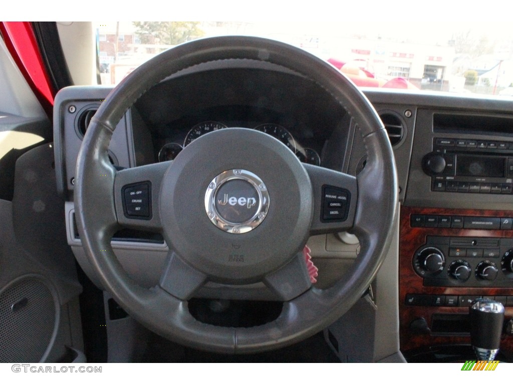 2006 Commander Limited 4x4 - Inferno Red Pearl / Dark Khaki/Light Graystone photo #20