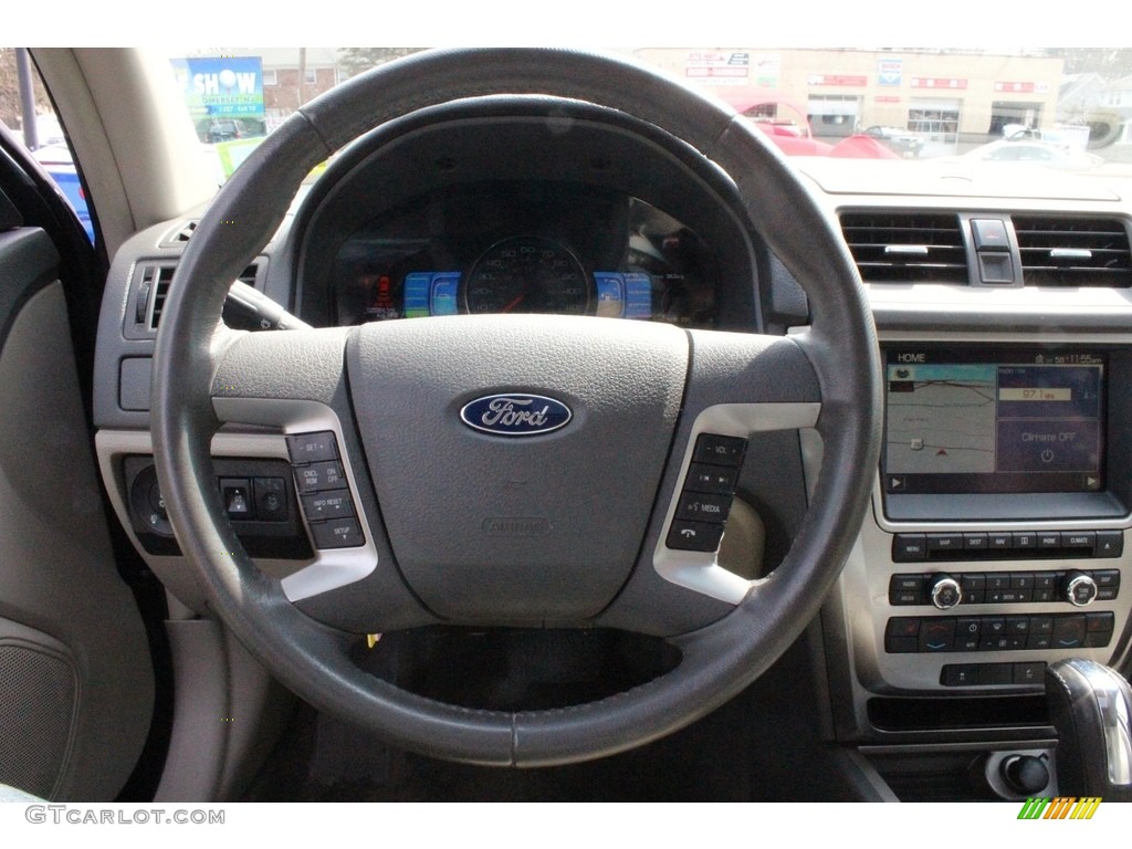 2010 Fusion Hybrid - Tuxedo Black Metallic / Charcoal Black photo #16