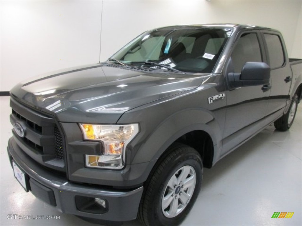 2016 F150 XL SuperCrew - Magnetic / Medium Earth Gray photo #4